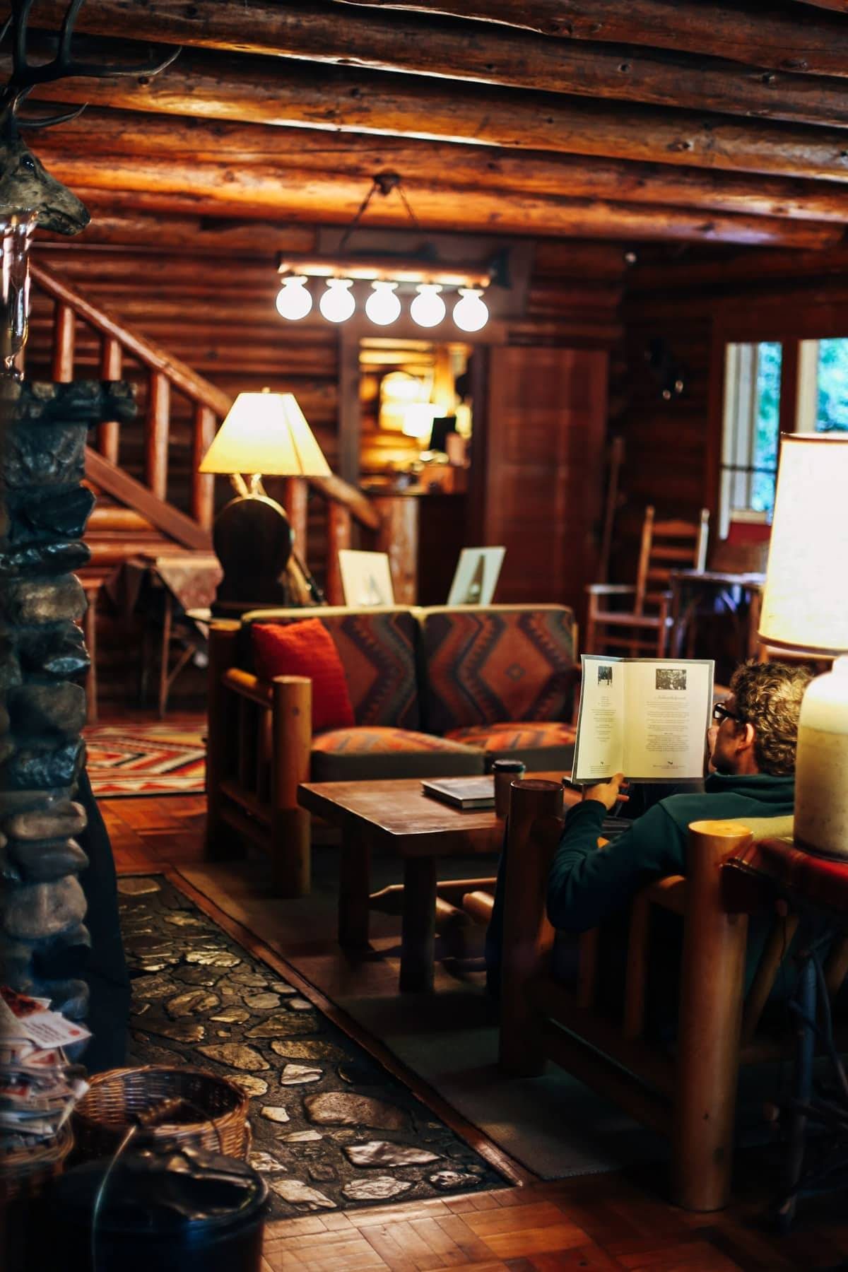 Log cabin.